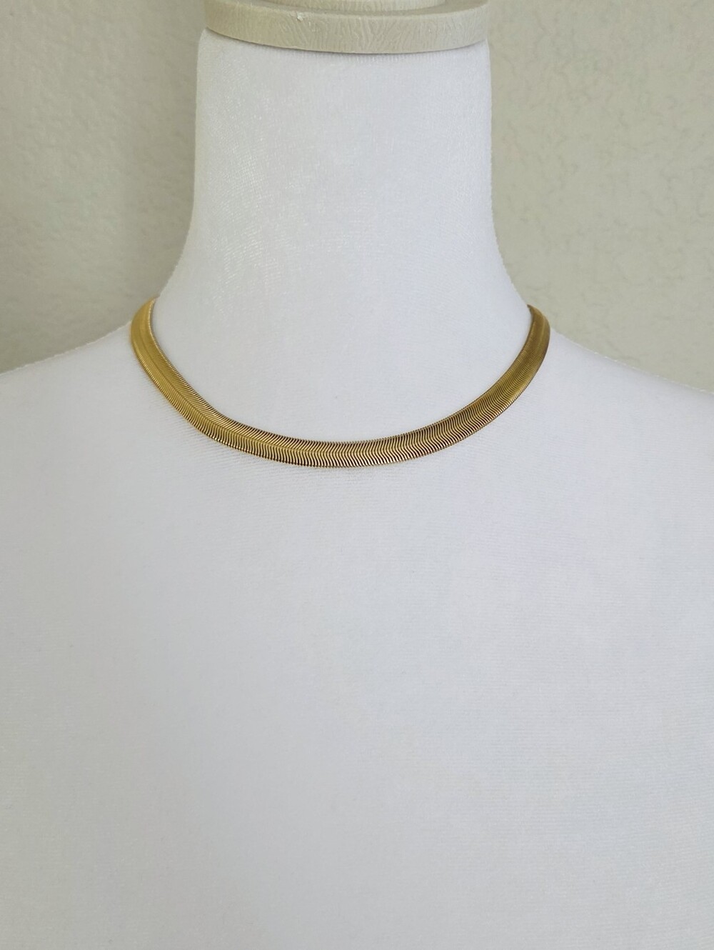 Gold Herringbone Choker Necklace - Women Jewelry